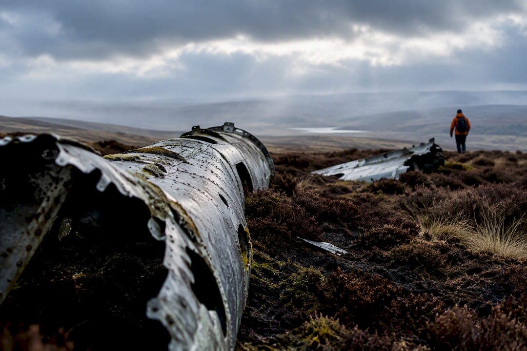 3.8 Mile Bleaklow Plane Wreck Walk: Safety, Routes, Respect