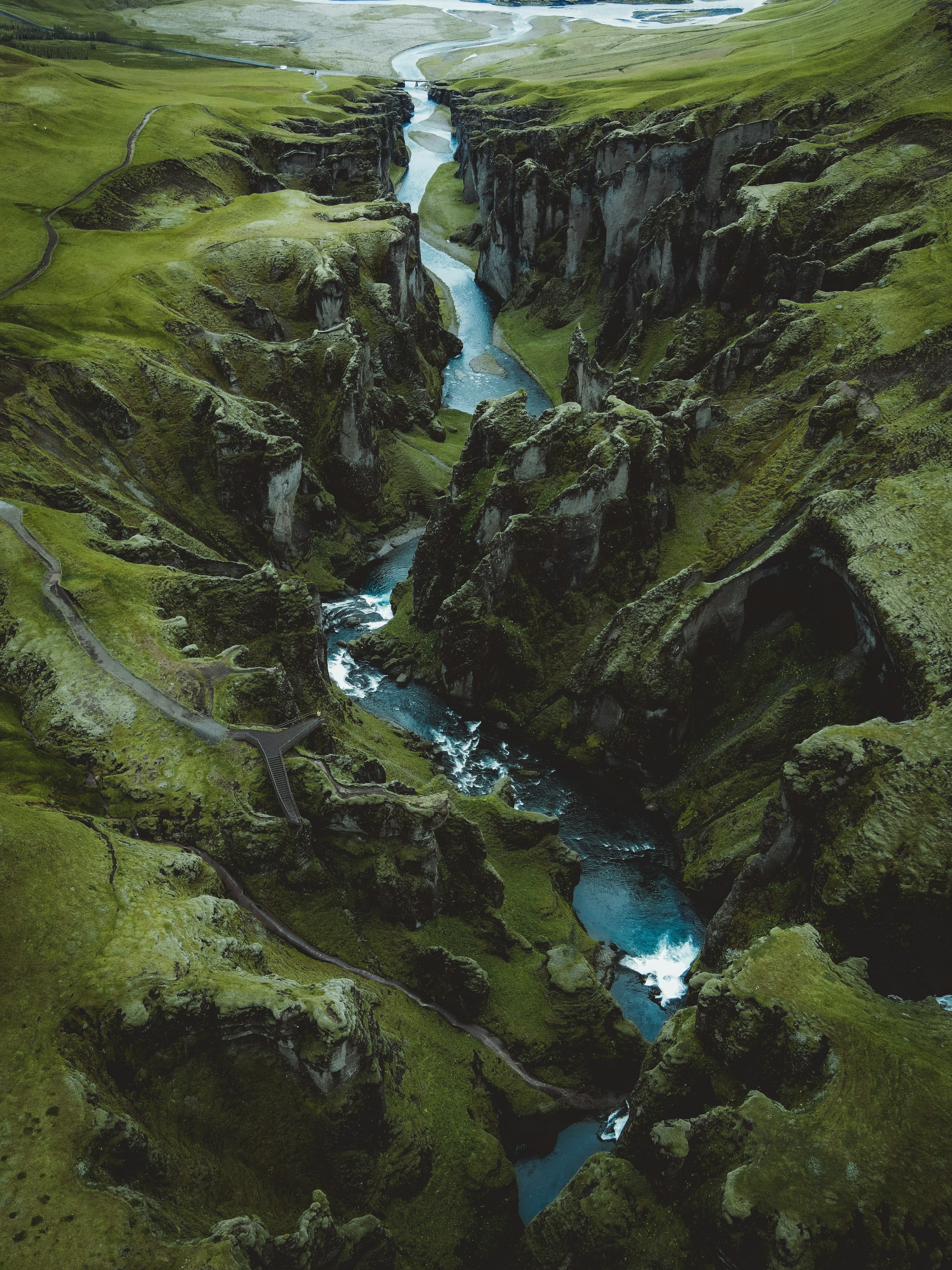 Waterfalls and Hike through Fjaðrárgljúfur Canyon