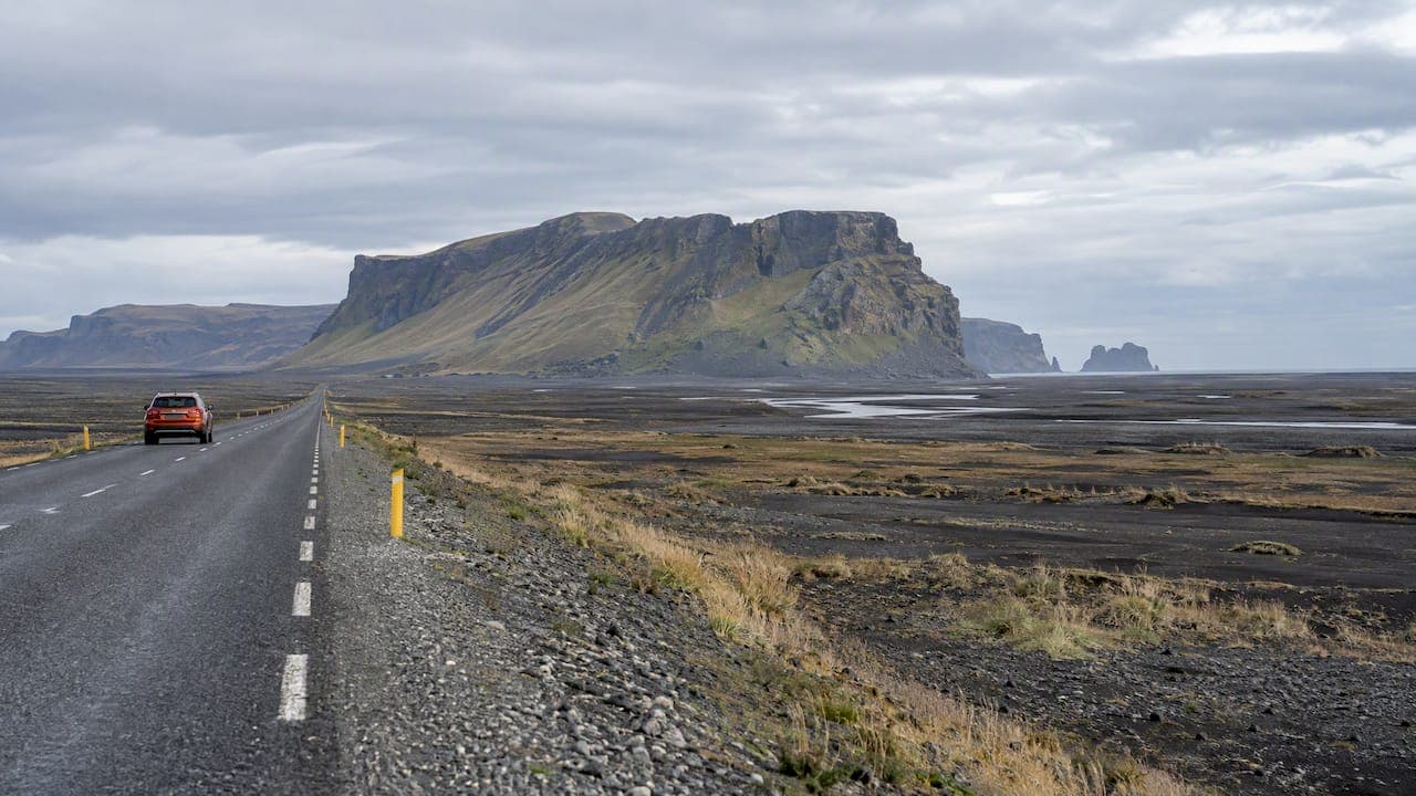 Vík to Kirkjubæjarklaustur: The Best Stops Along the Way
